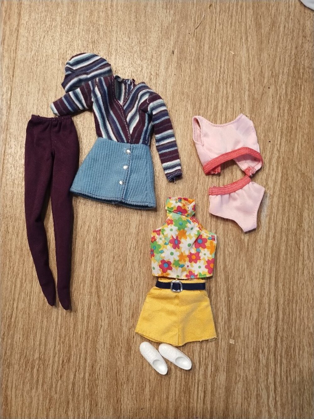 Barbie clothing
